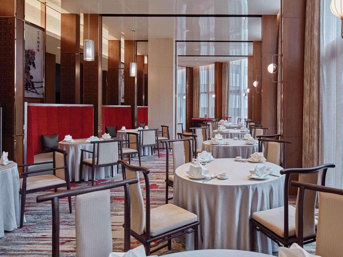 Mercure Singapore Bugis Exterior photo