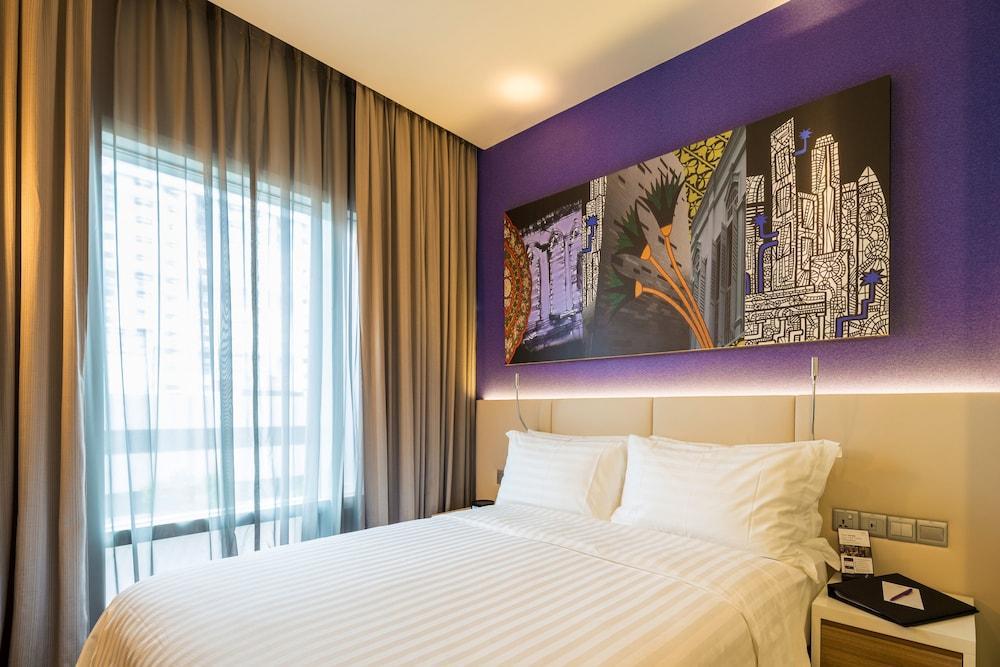 Mercure Singapore Bugis Exterior photo